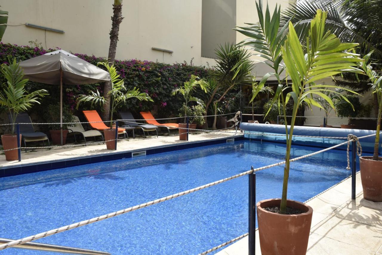 Hôtel Fana à Dakar Extérieur photo