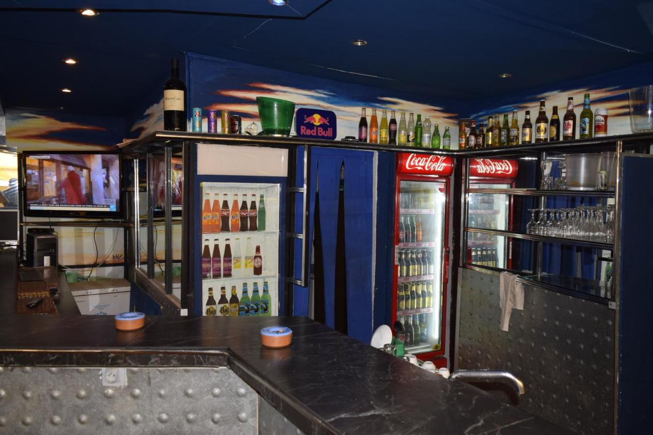 Hôtel Fana à Dakar Extérieur photo